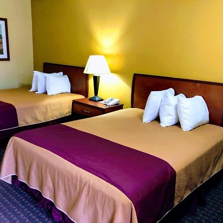 Americas Best Value Inn Yukon Buitenkant foto